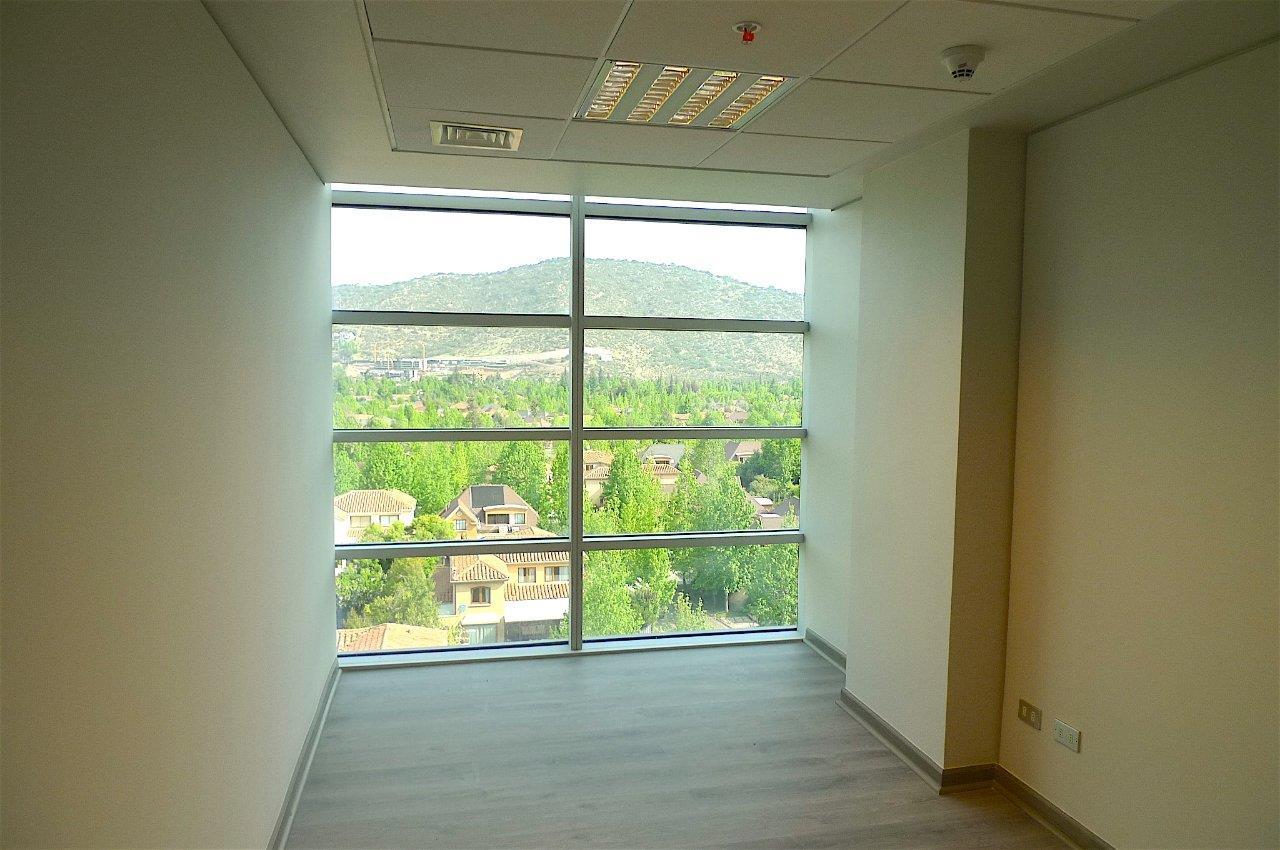 Avenida Jose Alcalde Delano