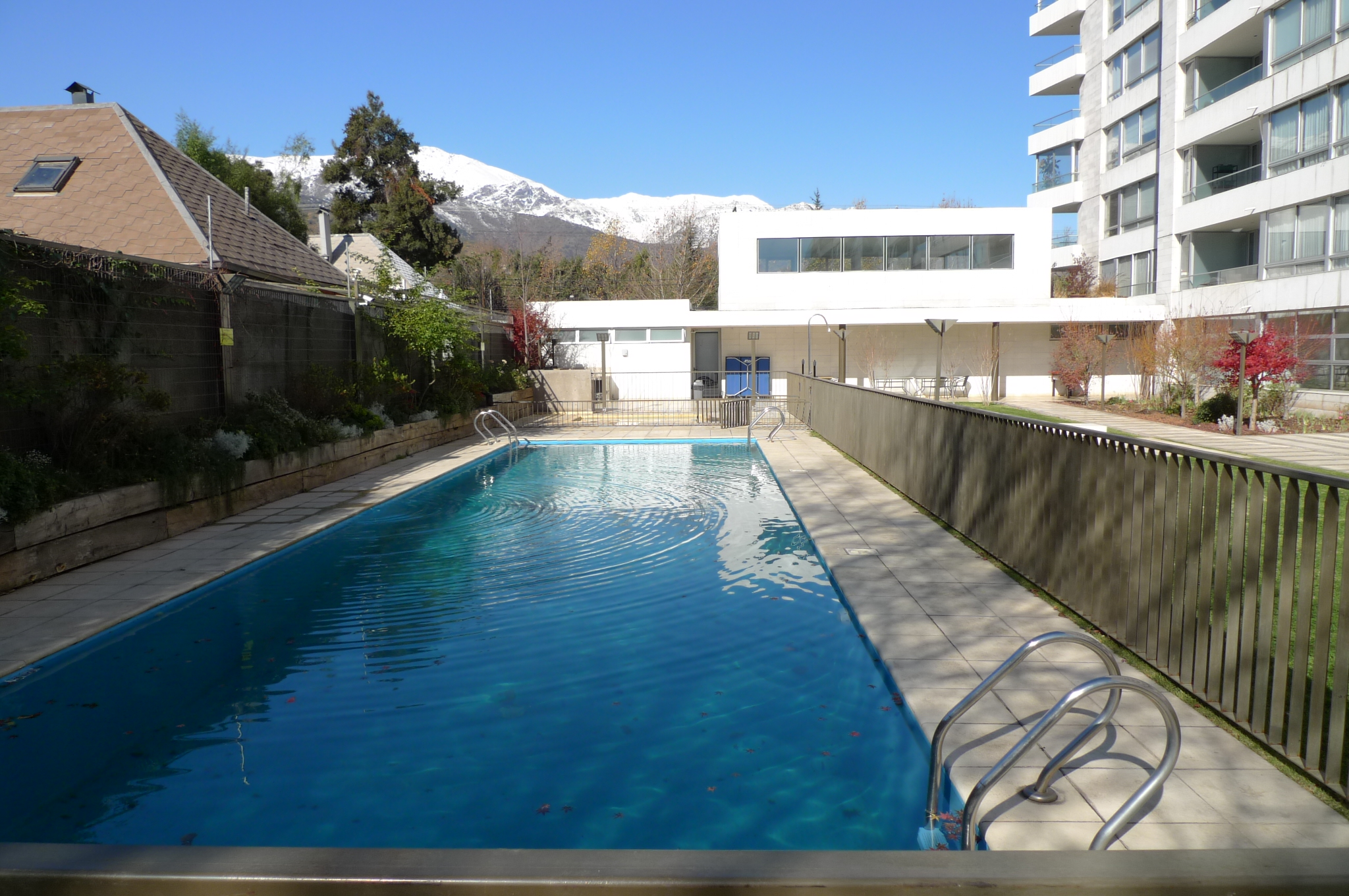 Al Lado del Mall Sport