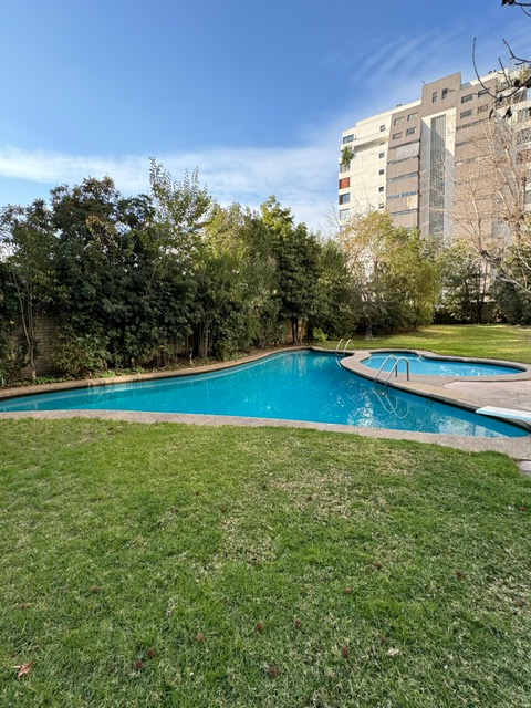 Amplio Departamento para remodelar